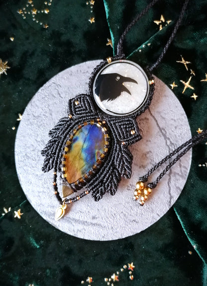 Corneille du Bois sombre - Pendentif labradorite