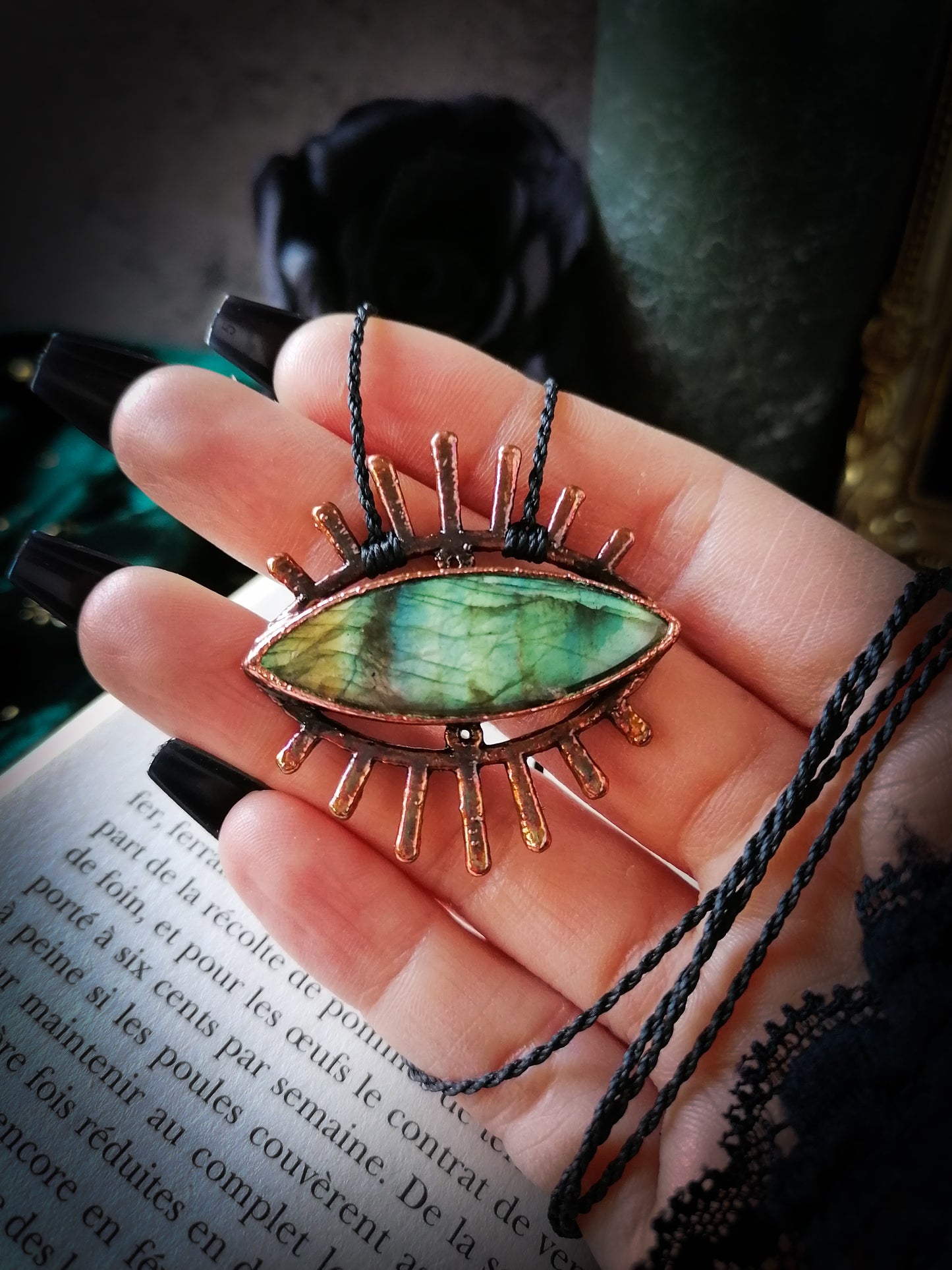 Vision obscure- Pendentif Cuivre et Labradorite