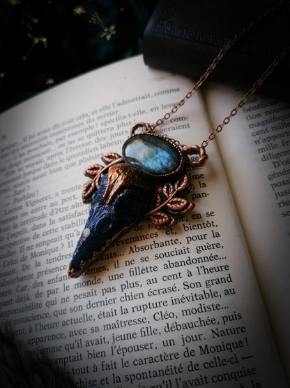 Bluebell - Coven of ravens - Pendentif en cuivre et labradorite